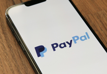 PayPal вводит комиссию за обслуживание неактивных счетов в России