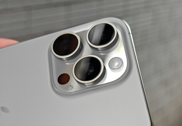 Снятый с производства iPhone 15 Pro Max заметно подешевел в России