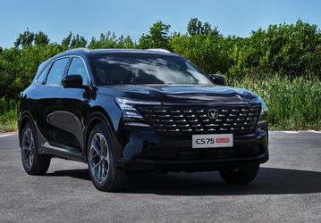 Новейший Changan CS75 Plus за 17,4 тыс. долларов и с 8-ступенчатым «автоматом» Aisin пользуется популярностью в Китае: 10 000 заказов за 10 дней