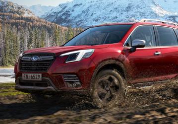 К московскому дилеру едут «чистокровные» Subaru Forester — из Японии: с гарантией и в хорошей комплектации