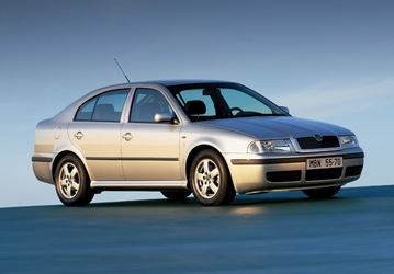Skoda Octavia Tour за 178 тыс. рублей, Hyundai Santa Fe за 890 тыс. рублей, Volkswagen Jetta за 425 тыс. рублей. В России продадут машины должников