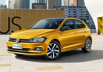 Новый Volkswagen Polo Plus можно купить в России за 1,89 млн рублей, но с МКП. Версия с «автоматом» — 2,12 млн рублей
