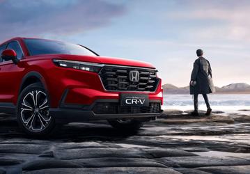 Honda Accord, CR-V, Fit и Odyssey продают в России официально и с гарантией 3 года. В «Мотор-Плейс» рассказали о тонкостях работы в России
