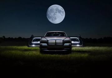 Представлен Rolls-Royce Spectre Lunaflair: уникальную краску для него делали более года