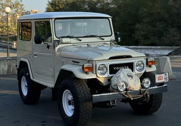 В России продают 45-летний Toyota Land Cruiser J40 в коллекционном состоянии. Он стоит как новый Land Cruiser 300