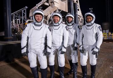 Снова перенесли: экипаж Crew-8 вернётся на Землю не раньше 20 октября