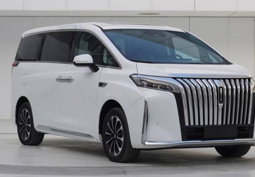 Заменитель Toyota Alphard. В России выходит мощный минивэн премиум-класса Wey 80, объявлена цена