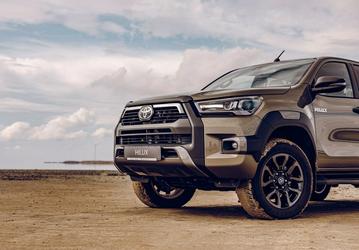 Даже у Toyota проблемы: производство падает восьмой месяц подряд, продажи тоже сократились