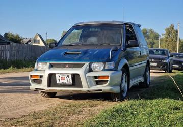 В России продают очень редкий полноприводный Mitsubishi RVR — и всего 530 тыс. рублей