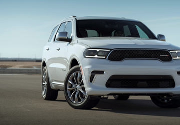 6,2 л V8 HEMI на 710 л.с. и разгон до 100 км/ч за 3,6 с. В России впервые предлагают Dodge Durango 2024