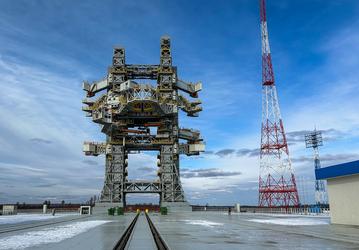 Стартовый комплекс ракеты «Ангара» готовят к первому пилотируемому пуску