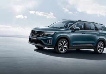 Замена Volkswagen Terramont и Hyundai Palisade. В России переписали цены на большой кроссовер Geely Okavango