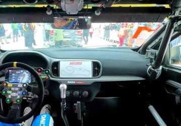 Каким получился салон новой Lada Iskra Sport, показали вживую