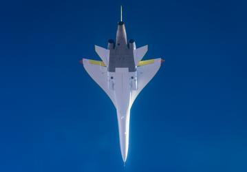 Ни Concorde, ни Ту-144 не были способны на такое: демонстратор XB-1 стал первым самолётом с углепластиковым планером, приблизившимся к сверхзвуковому барьеру