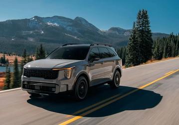 Kia Sorento 2024-2025 оказались с серьёзным недостатком: у десятков тысяч машин проблемы со светом