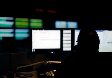 Китайские хакеры взломали сети AT&T, Verizon и T-Mobile, маршрутизаторы Cisco Systems, а также целый ряд других компаний, согласно The Wall Street Journal