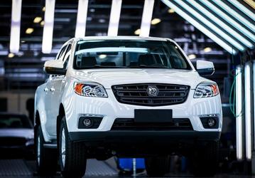 Российский рамный внедорожник, имеющий общие корни с Toyota Hilux и Land Cruiser Prado, и другие машины Sollers подорожали