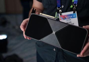 $2000 за GeForce RTX 5090 — это нормально, считает глава Nvidia