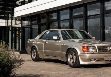 Редчайший Mercedes-Benz 560 SEC скинул 10 млн рублей. В России продают уникальный автомобиль