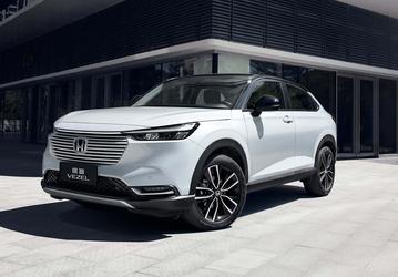 Современный кроссовер Honda в России предлагают за 2,3 млн рублей. Цена с гарантией 3 года или 100 000 км — ровно вдвое больше