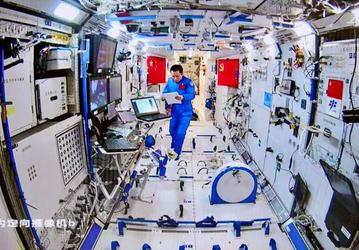 Китайские космонавты впервые в истории произвели кислород на космической станции «Тяньгун» методом искусственного фотосинтеза