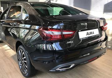 Lada Aura сложно найти в продаже, названы реальные цены. Некоторые путают её с Lada Iskra и называют удлинённой Vesta