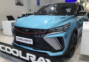 Дилеры продают кроссовер Geely Coolray со скидкой 300 тыс. рублей, но машин в базовой комплектации нет