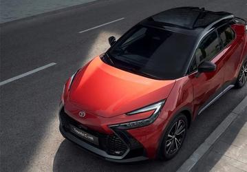 Представлен Toyota C-HR 2025