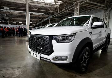 Корни Toyota Hilux и Land Cruiser Prado, рамная конструкция и полный привод. В России начали собирать по полному циклу Sollers ST6 и Sollers ST8