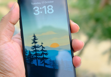 Базовый iPhone 15 подешевел в России до 70 тысяч рублей