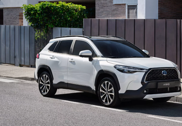 В Россию заехала партия новейших Toyota Corolla Cross