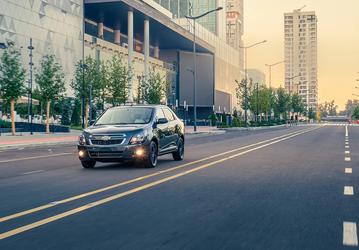 Новые Chevrolet дешевле «пустой» Lada Vesta. Седаны Cobalt остаются очень дешёвыми даже после подорожания