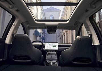 Сверхпопулярный в России Jetour Dashing обновился и нарастил мощность до 360 л.с. Он едет к нам под другим названием