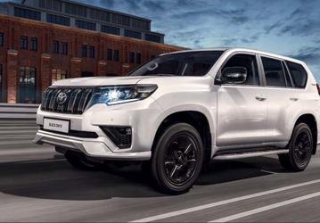 Toyota из России ушла, но официальные машины по-прежнему продаются