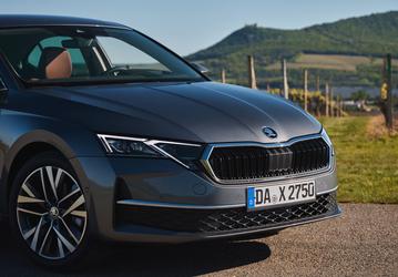 Представлена полноприводная Skoda Octavia 2025 года