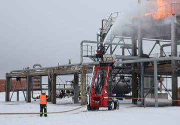 В России продемонстрировали возможности нового робота-пожарного