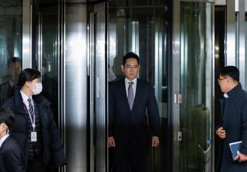 Невиновен: глава Samsung вышел победителем в многолетнем судебном разбирательстве