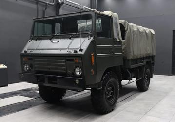 «Аналог «ГАЗ-66», только на автомате и с кондиционером». В России продают полноприводный грузовик Toyota Mega Cruiser