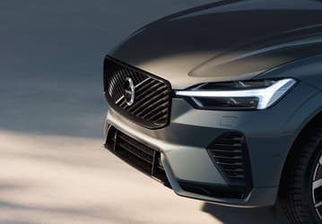 Представлен новый Volvo XC60 с пневмоподвеской и более современной начинкой