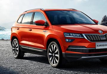 Skoda Karoq из Китая — 2,62 млн рублей, из Европы — 4,09 млн рублей. В Россию привезли новые кроссоверы Skoda Karoq, цены изменились