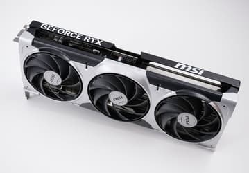 И снова лишь небольшой прирост у новой GeForce. Опубликованы обзоры RTX 5070 Ti, и у карты нет ничего впечатляющего