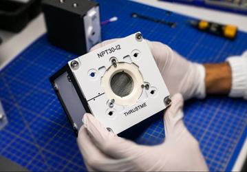 Французская компания ThrustMe покоряет американский космический рынок йодными двигателями