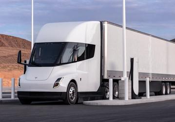 Tesla строит первую общедоступную зарядную станцию для электрогрузовиков в Лос-Анджелесе