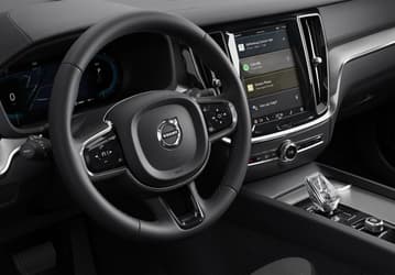 Покупатель новенького Volvo S60 из салона обнаружил дешёвые поддельные комплектующие: Volvo обещает наказать виновных и не допустить подобного в будущем