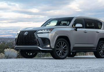 Представлен новый Lexus LX 2025: как изменились цены и комплектации