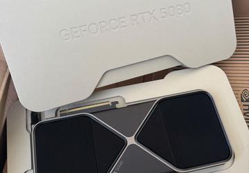 На коробке написано RTX 5080, на видеокарте — RTX 5090, а на самом деле? Пользователю Reddit пришла уникальная видеокарта