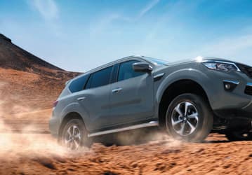 Платформа Nissan Terra, мотор Mitsubishi, 8-ступенчатый «автомат» ZF и честный полный привод — от 3,5 млн рублей. На Oting «Паладин» вернули скидку 300 тыс. рублей