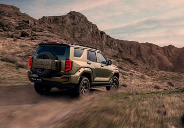 Замена Toyota Land Cruiser 300. Первые россияне получили свои рамные внедорожники Tank 400