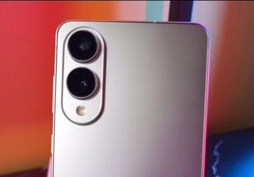 Сверхтонкий флагман Samsung Galaxy S25 Edge: первые фото работающего прототипа и подтвержденные характеристики