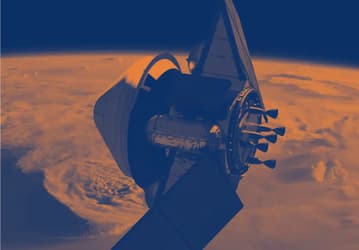 Произвести вещество в невесомости, а затем вернуться на Землю на скорости около 30 000 км/ч. Varda Space Industries запустила орбитальный аппарат W-5